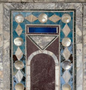 Zidna obloga opus sectile, 13. panel
