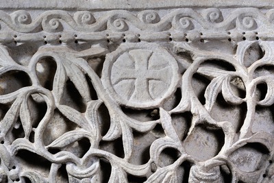 Kapitel arkature Eufrazijeve bazilike (1. na južnoj strani)