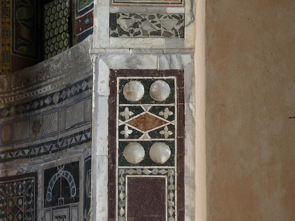 Zidna obloga opus sectile, 21. panel