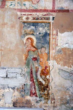 Prikaz Mučeništva svete Apolonije na novijem sloju zidnih slika
