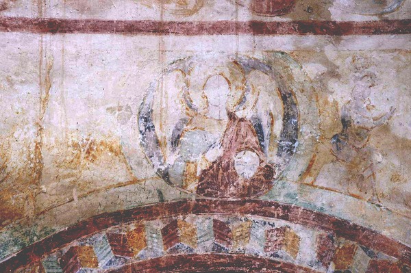 Zidna slika medaljona  s likom arkanđela Gabrijela povrh luka južne apside
