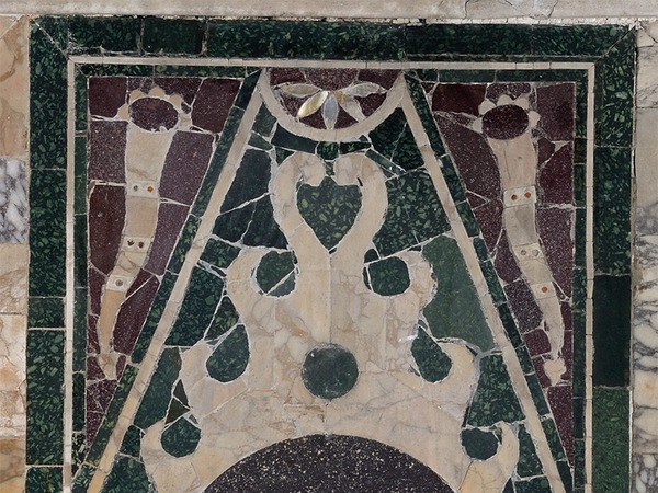 Zidna obloga opus sectile, 03. panel