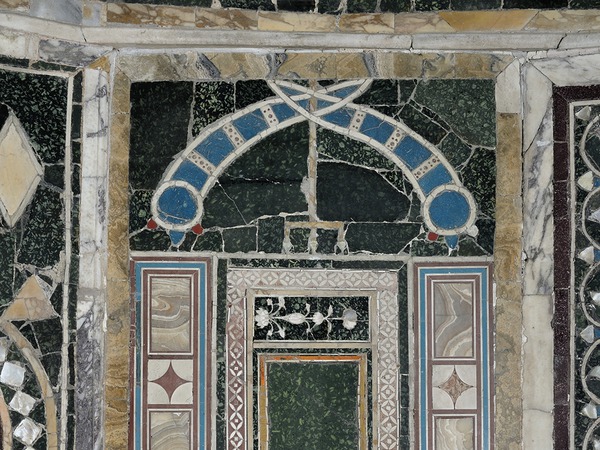 Zidna obloga opus sectile, 06. panel