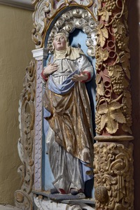 Glavni oltar, kip svetice