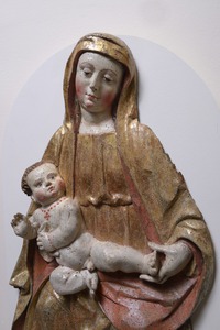 Reljef Bogorodice s djetetom