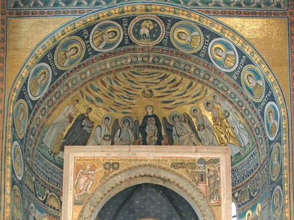Ciborij Eufrazijeve bazilike
