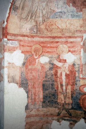 Zidne slike u  donjem dijelu južne apside župne crkve svetog Martina u Svetom Lovreču