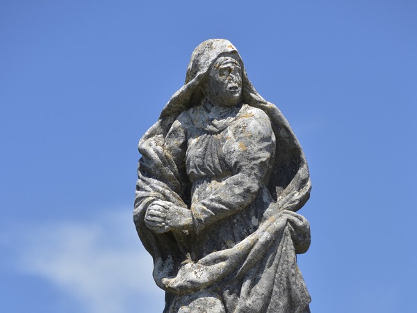 Kalvarija, kip svete Marije