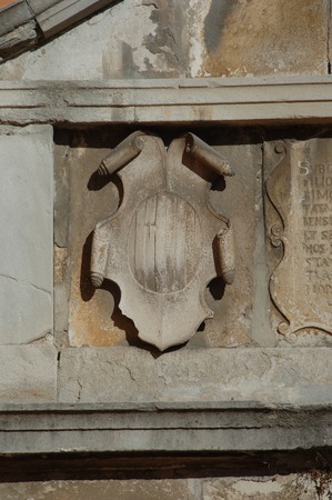 Gradska vrata svetog Flora, grb Francesca Grimanija