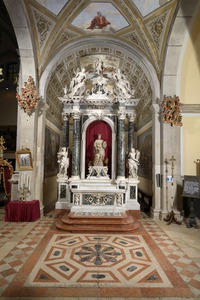 Oltar svete Eufemije