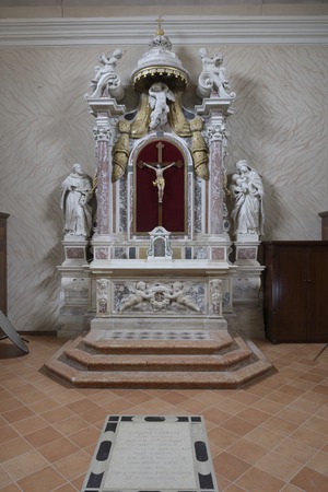 Oltar Gospe od Ružarija