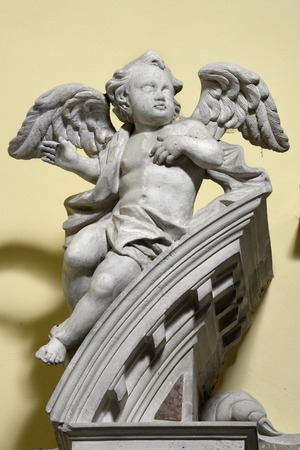 Kip anđela na oltaru Srca Isusova (1)