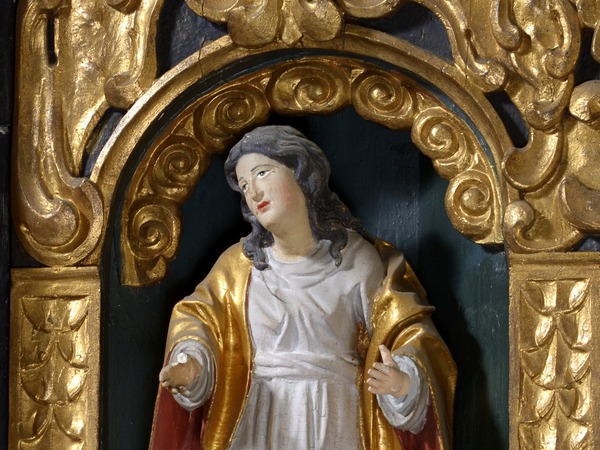 Kip svetice na  retablu oltara Gospe od Ružarija