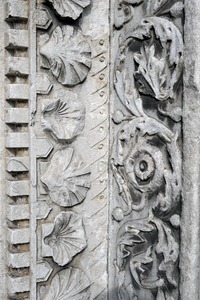 Portal crkve  svetog Franje Asiškog, detalj
