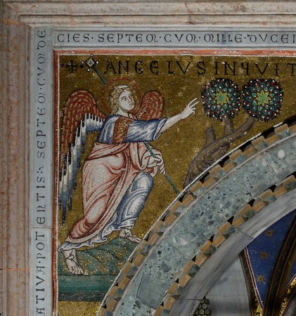 Ciborij Eufrazijeve bazilike (2), lik arkanđela Navještenja