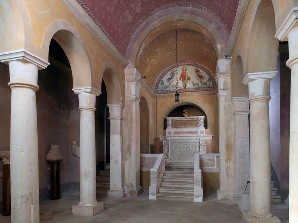 Kripta župne crkve u Balama