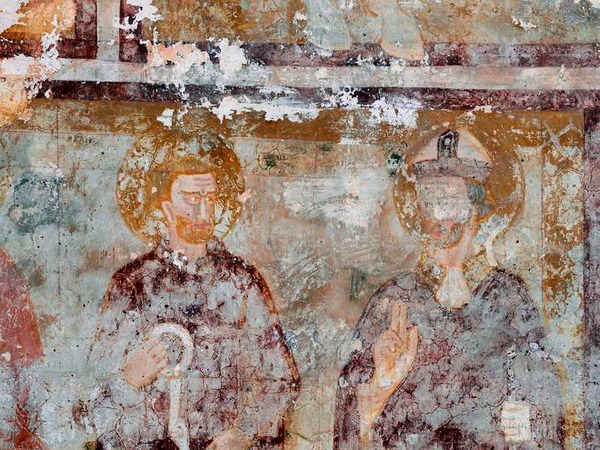 Zidna slika sveca i svetog Leonarda na južnom zidu