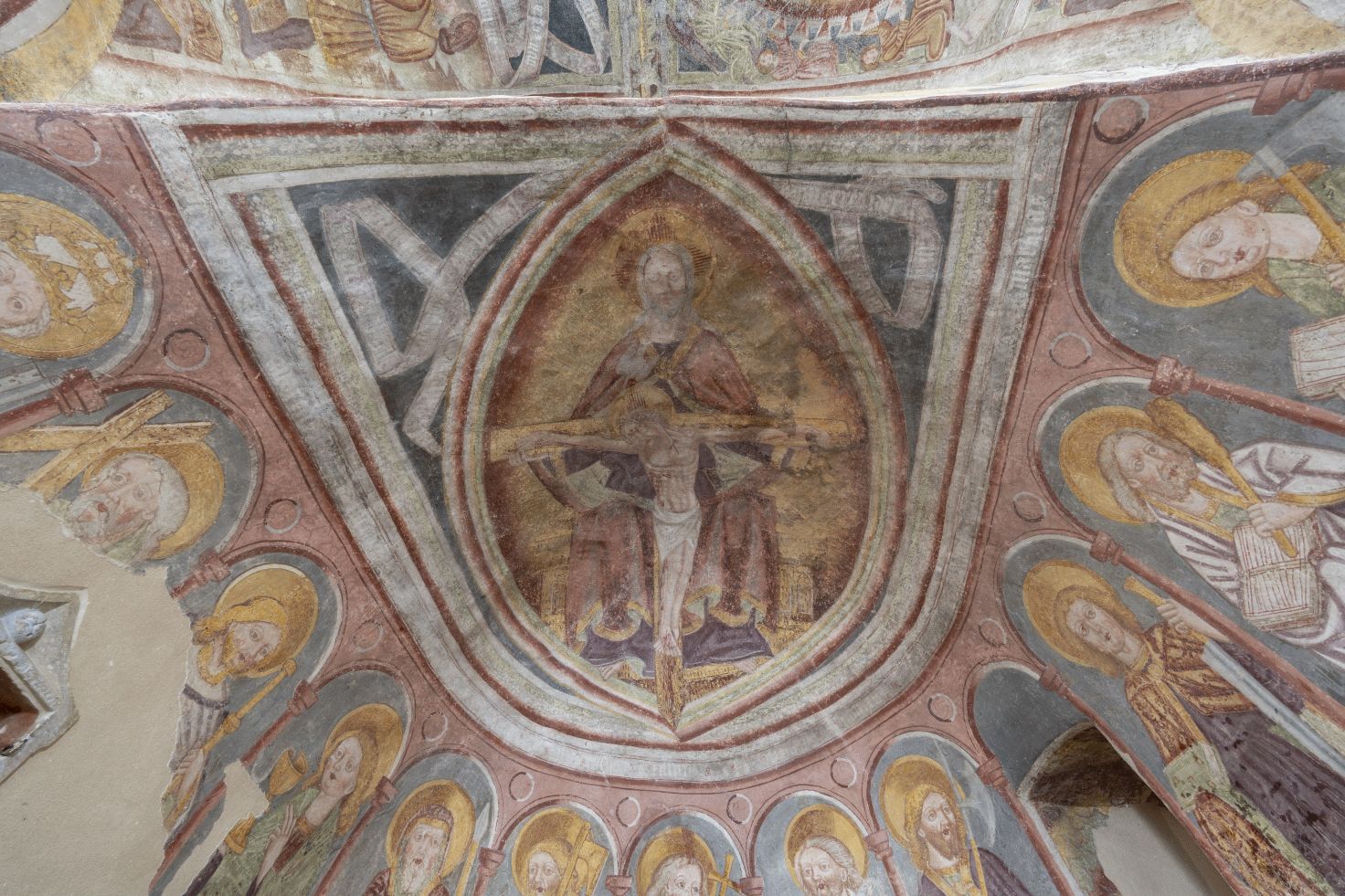 Freska s prikazom Prijestolja milosti, konha središnje apside