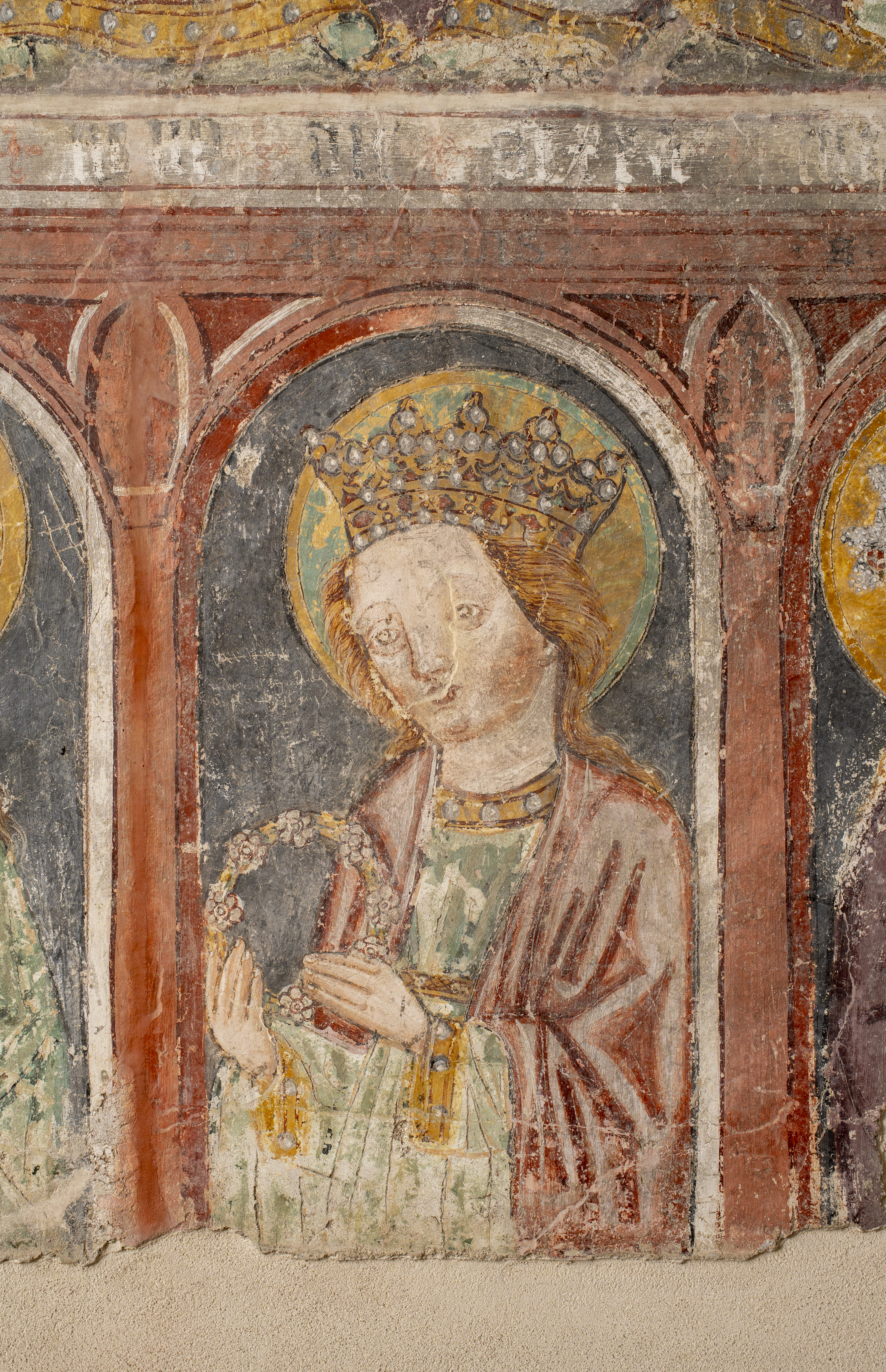 Freska s prikazom neidentificirane svetice, sjeverni zid