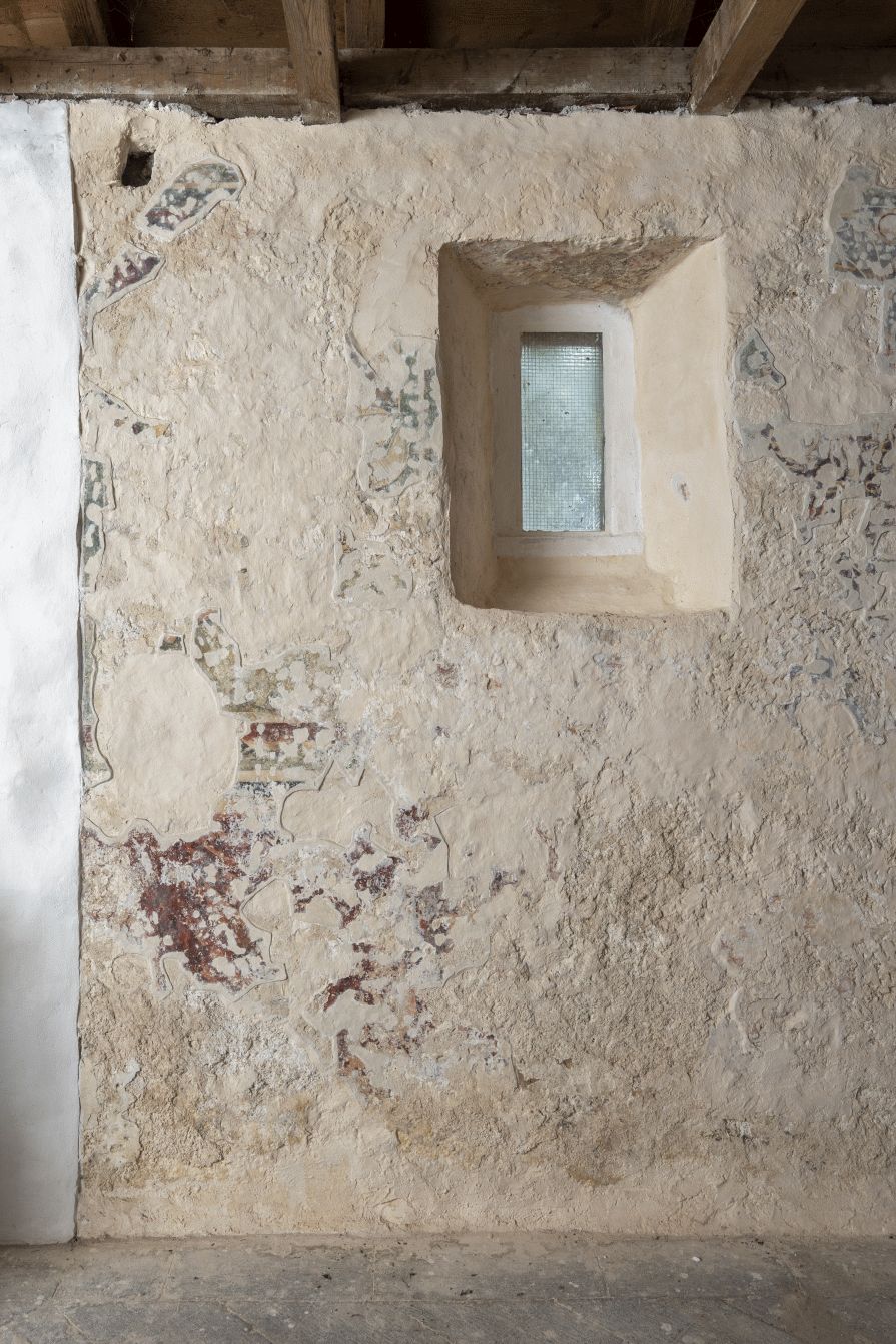 Slabo sačuvani fragmenti, sjeverni zid