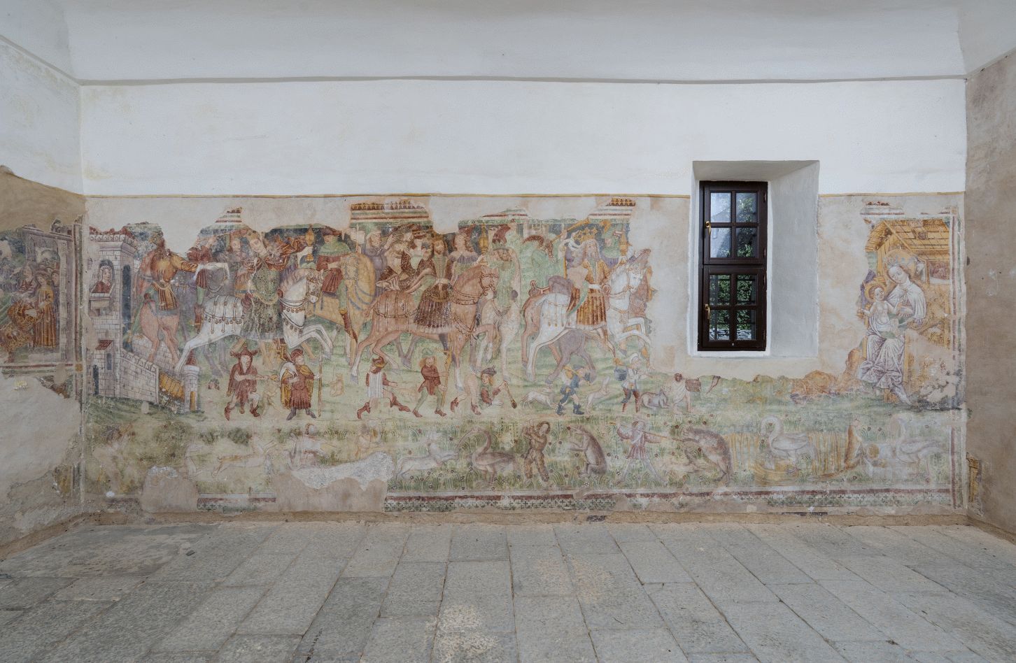 Unutrašnjost crkve, freska s prikazom Pohoda i Poklonstva sveta tri kralja, sjeverni zid