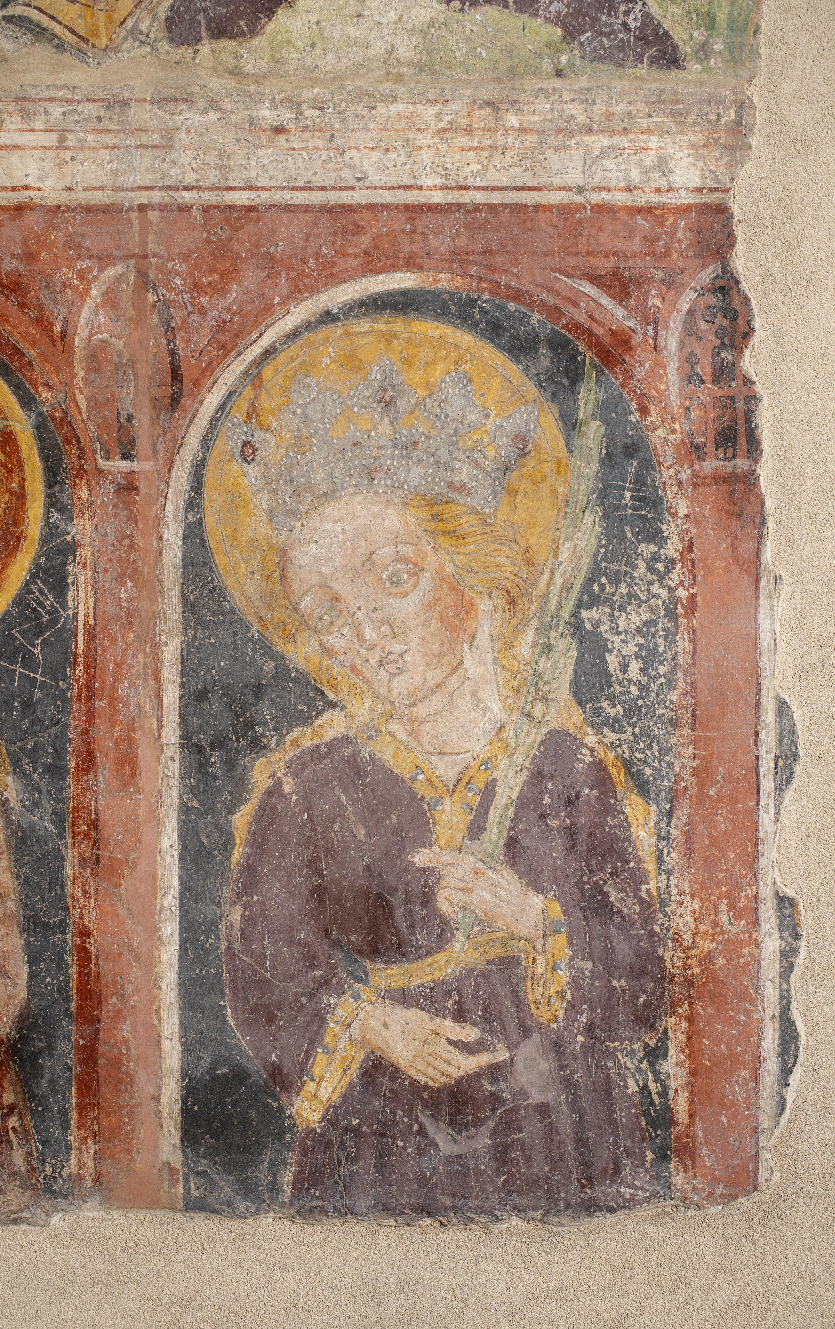 Freska s prikazom neidentificirane svetice, južni zid