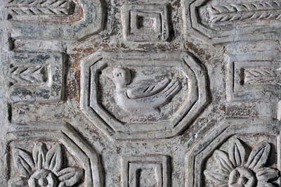 Štukatura u intradosu sjeverne arkature Eufrazijeve bazilike, 4. luk s istoka