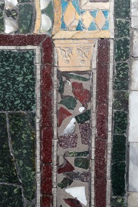 Zidna obloga opus sectile, 14. panel, detalji