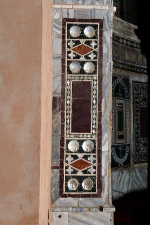 Zidna obloga opus sectile, 01. panel