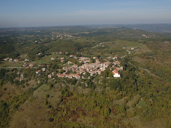 Avionski snimci Gračišća 2006. godine