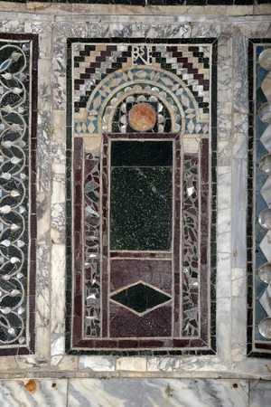 Zidna obloga opus sectile, 08. panel