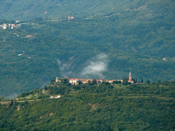 Boljun, zračni snimak 2009. godine