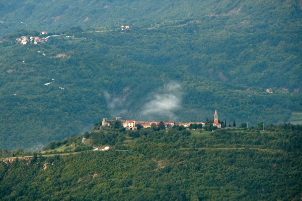 Boljun, zračni snimak 2009. godine