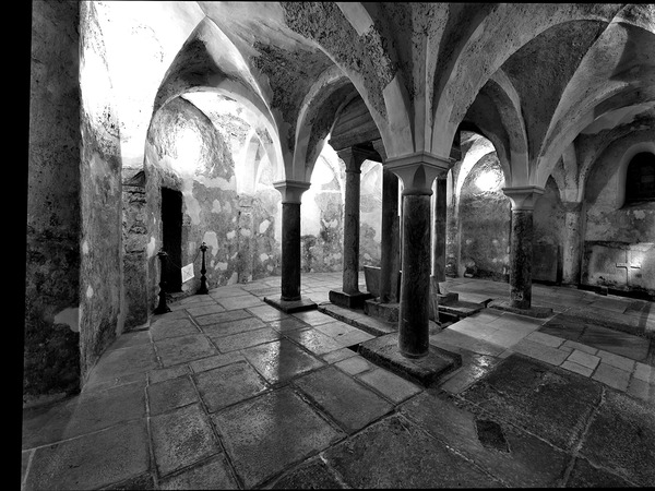 Kripta župne crkve, ex katedrale svetog Pelagija u Novigradu