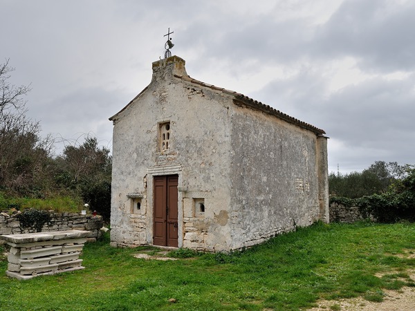 Crkva svetog Elizeja kraj Fažane